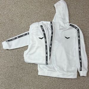 SHEIN White Teen Apparel